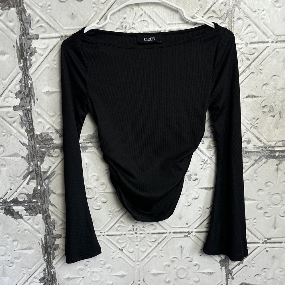 Cider Elegant Black Long Sleeve boatneck ruched top - Picture 2 of 5